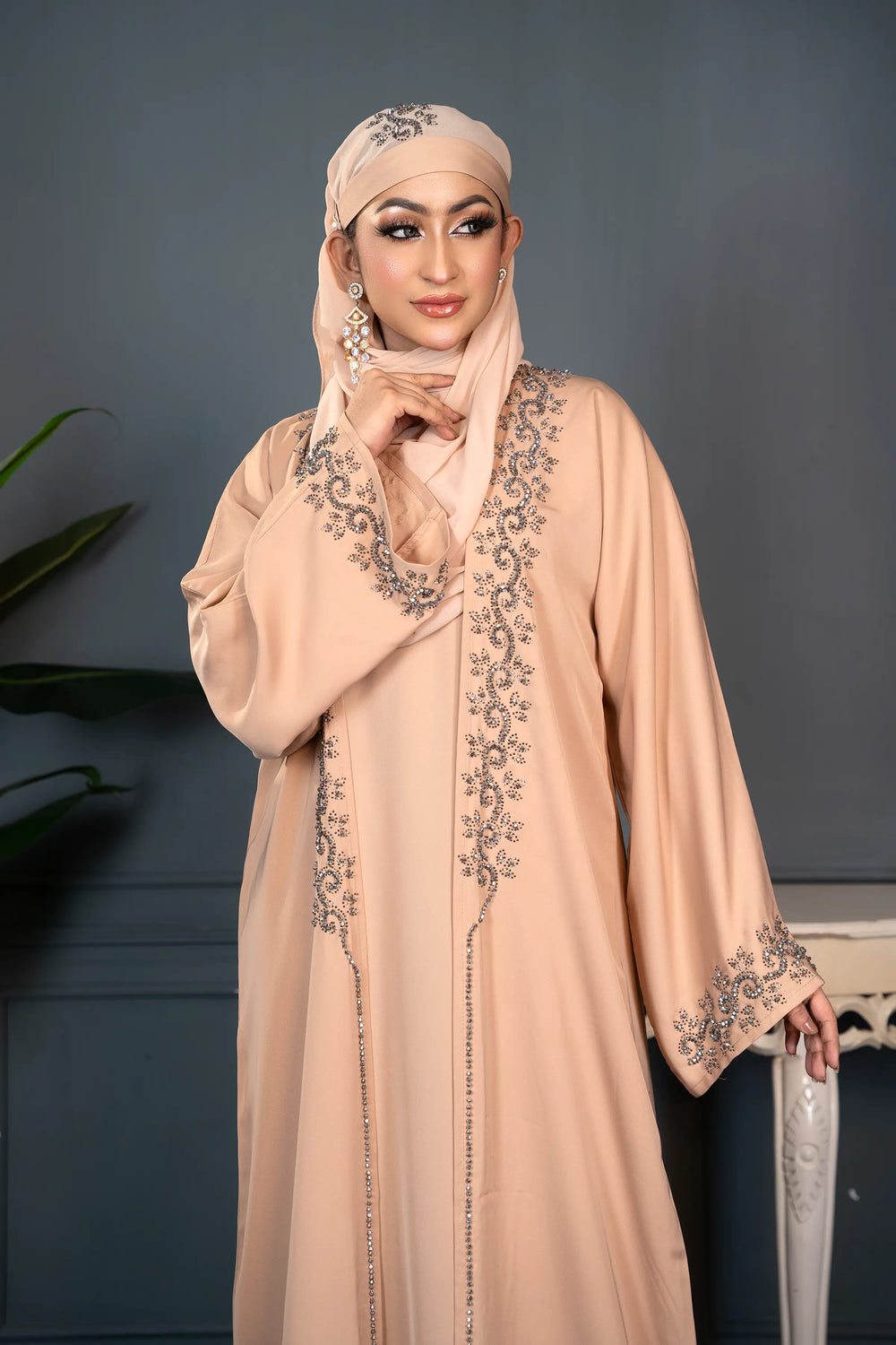 Handmade Handicraft Abaya with Luxury Artisan Detailing Abaya Elegance