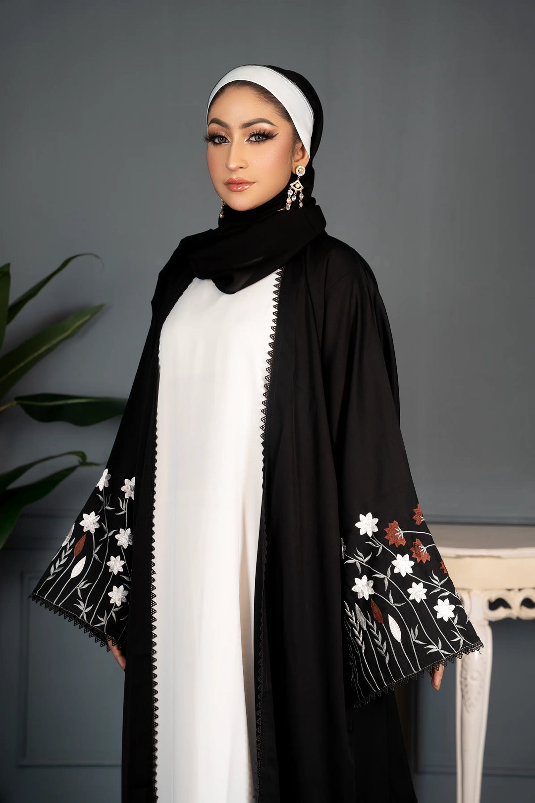 Luxury Hand Embroidery Abaya for Elegant Modest Wear including Innar Abaya Abaya Elegance
