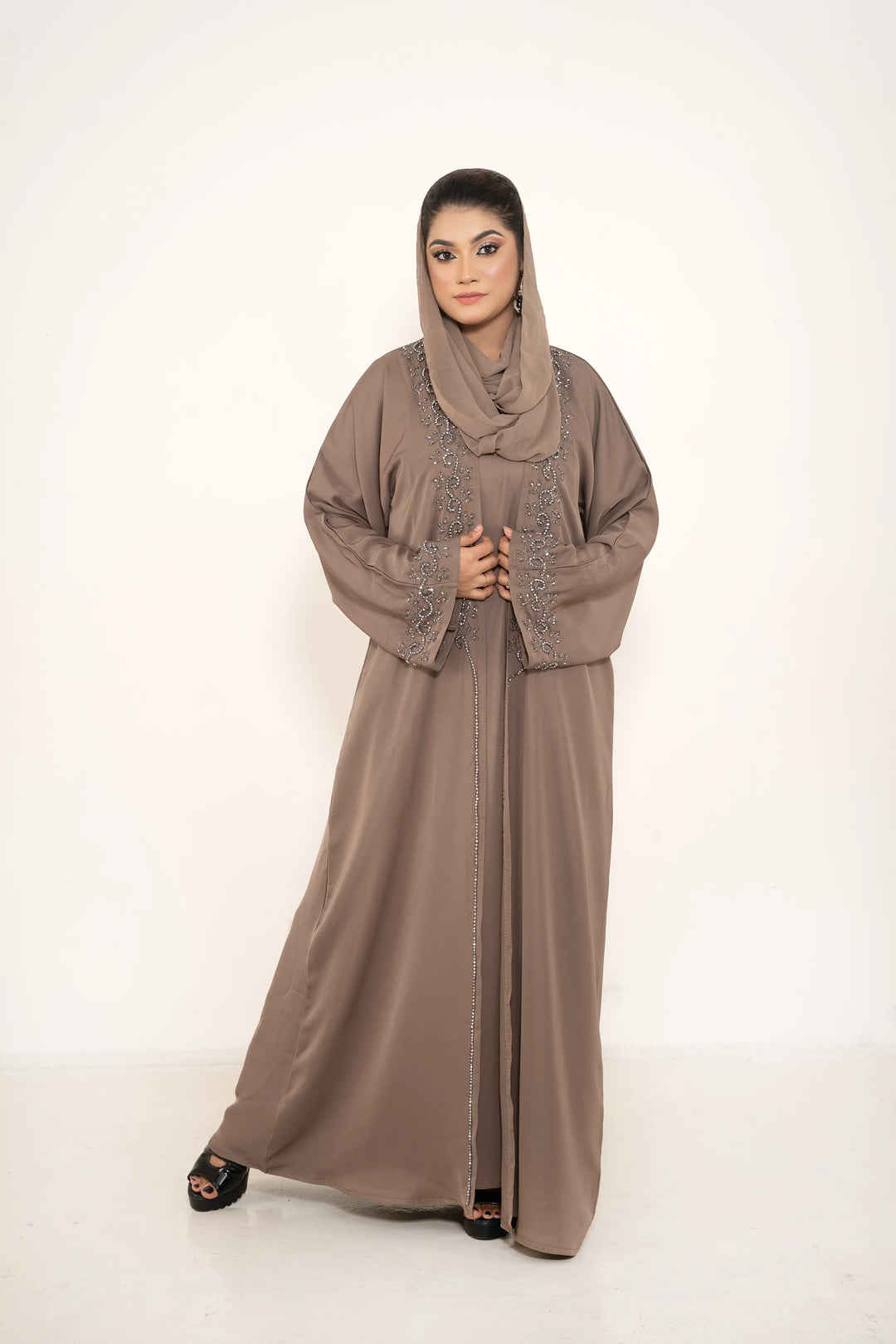 Stylish Handicrafts with Stonework Abaya Including inner for Modern Women Abaya Elegance