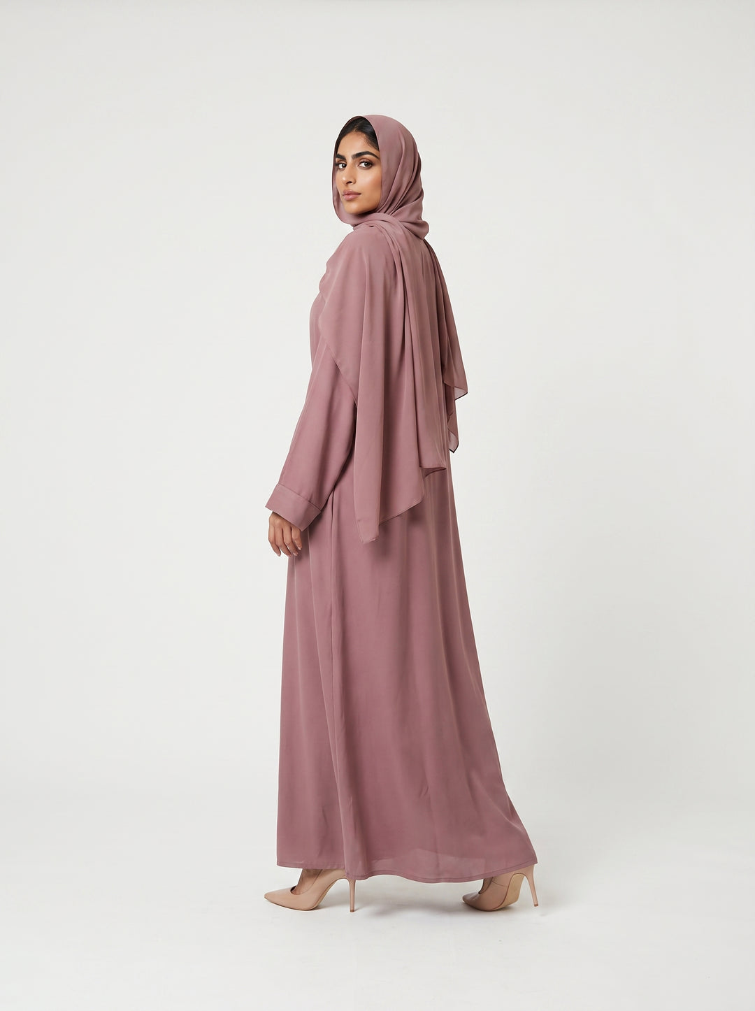 Elegant Dusty Rose Tie-Waist Dubai Abaya with Matching Hijab