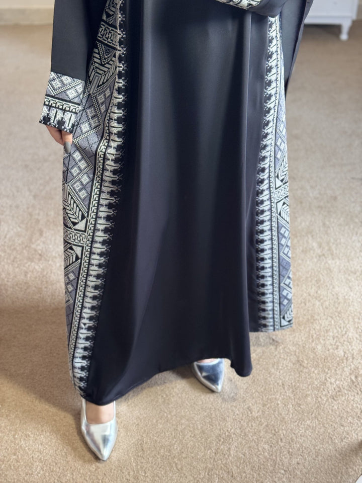 Black Front Open Abaya with Printed Side Panels - Abaya Elegance