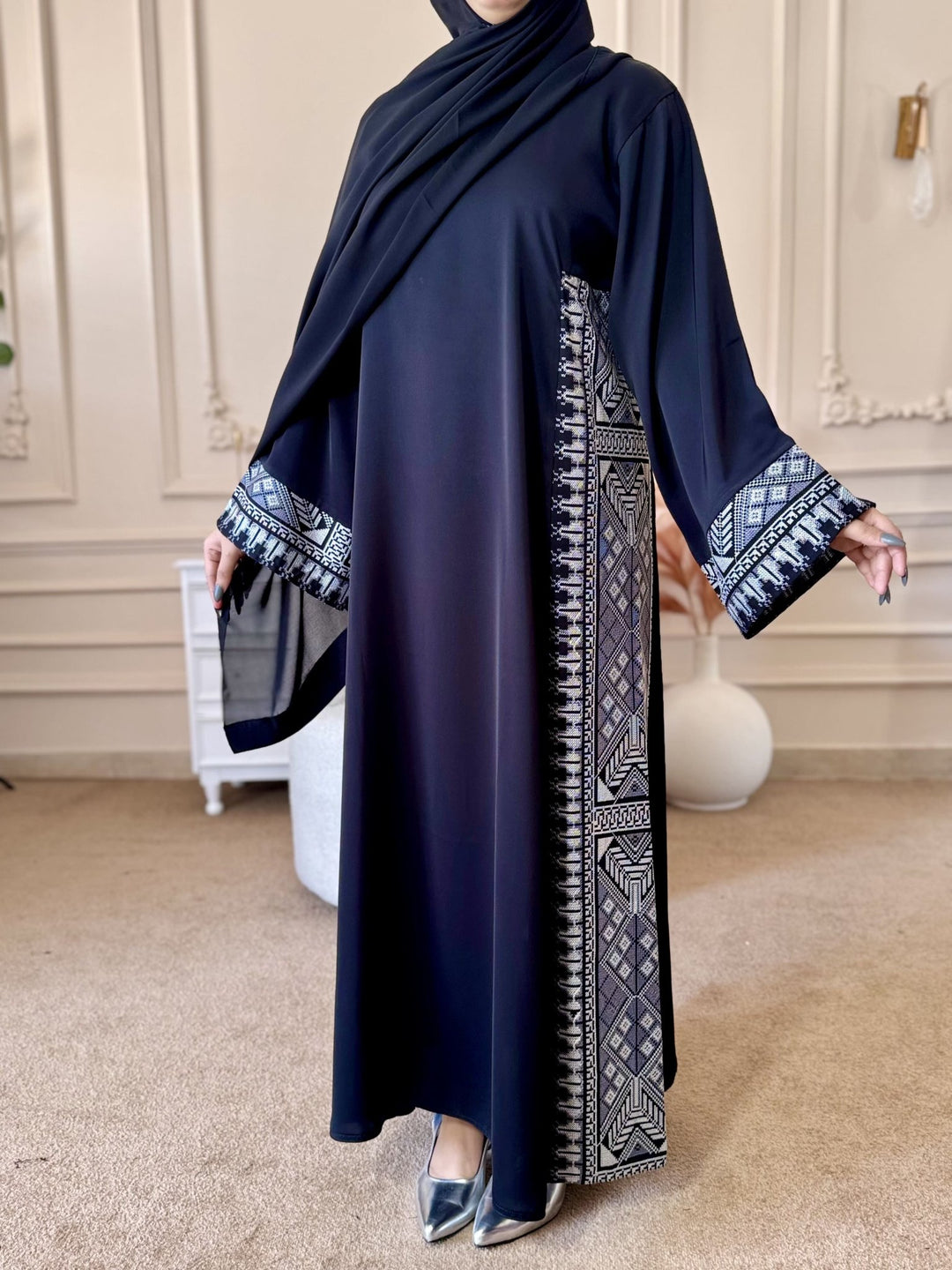 Black Front Open Abaya with Printed Side Panels - Abaya Elegance