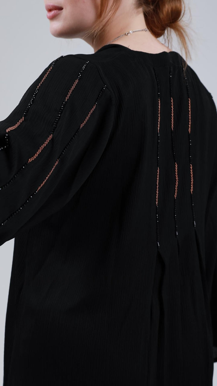 Black Zoom Abaya with Simple Handwork on the Sleeves - Abaya Elegance