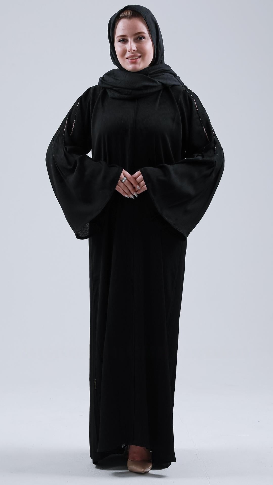 Black Zoom Abaya with Simple Handwork on the Sleeves - Abaya Elegance