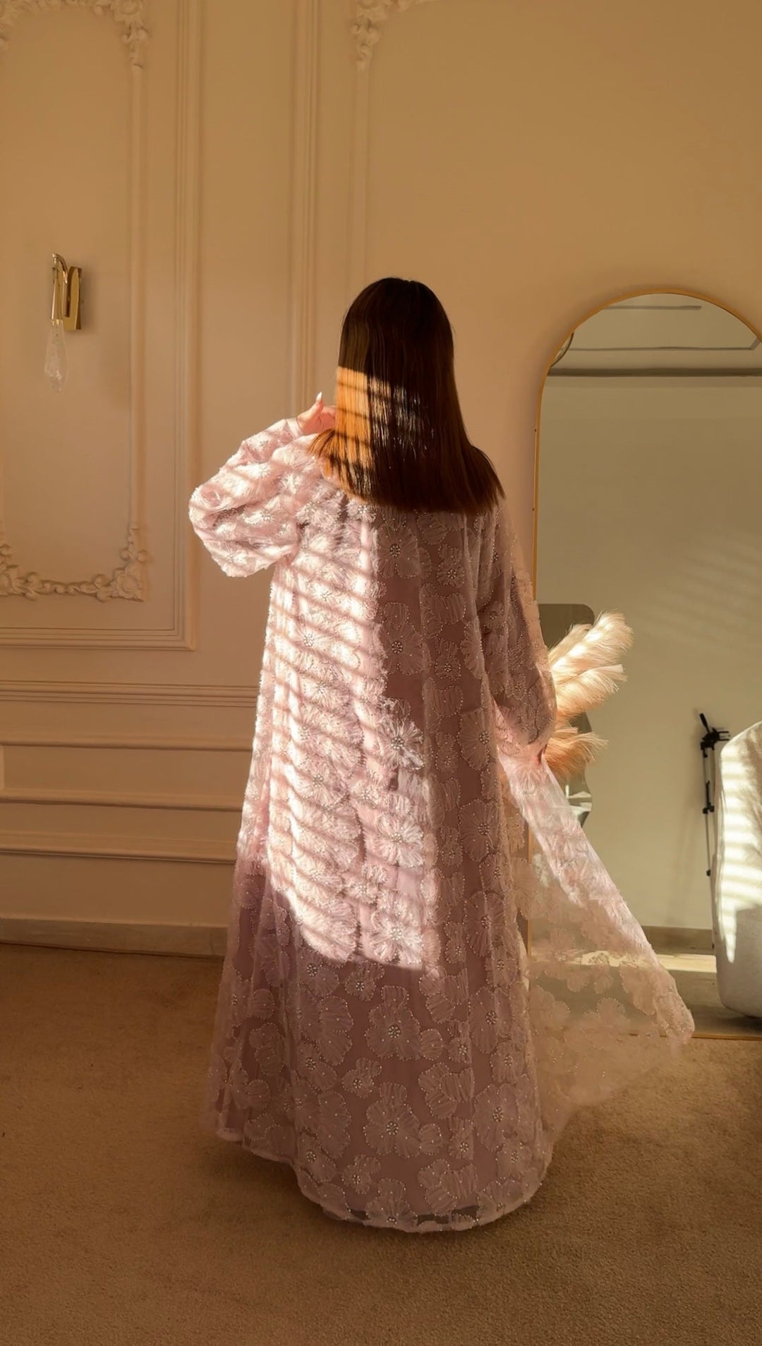 Blush Pink Floral Embellished Front Open Abaya - Abaya Elegance