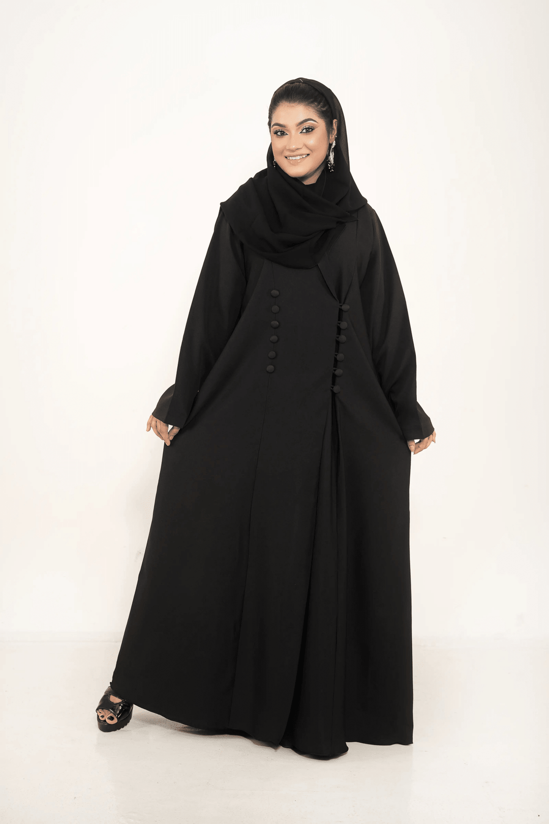 Classic Dubai Abaya – Refined Modest Style Collection - Abaya Elegance