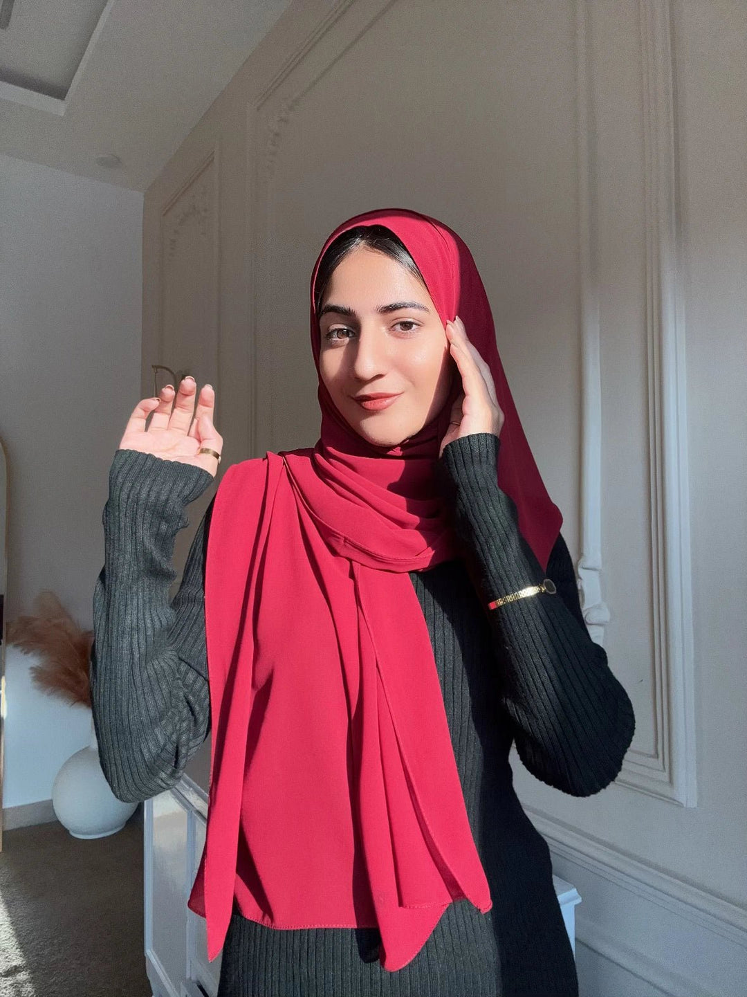 Classic Red Chiffon Hijab - Abaya Elegance