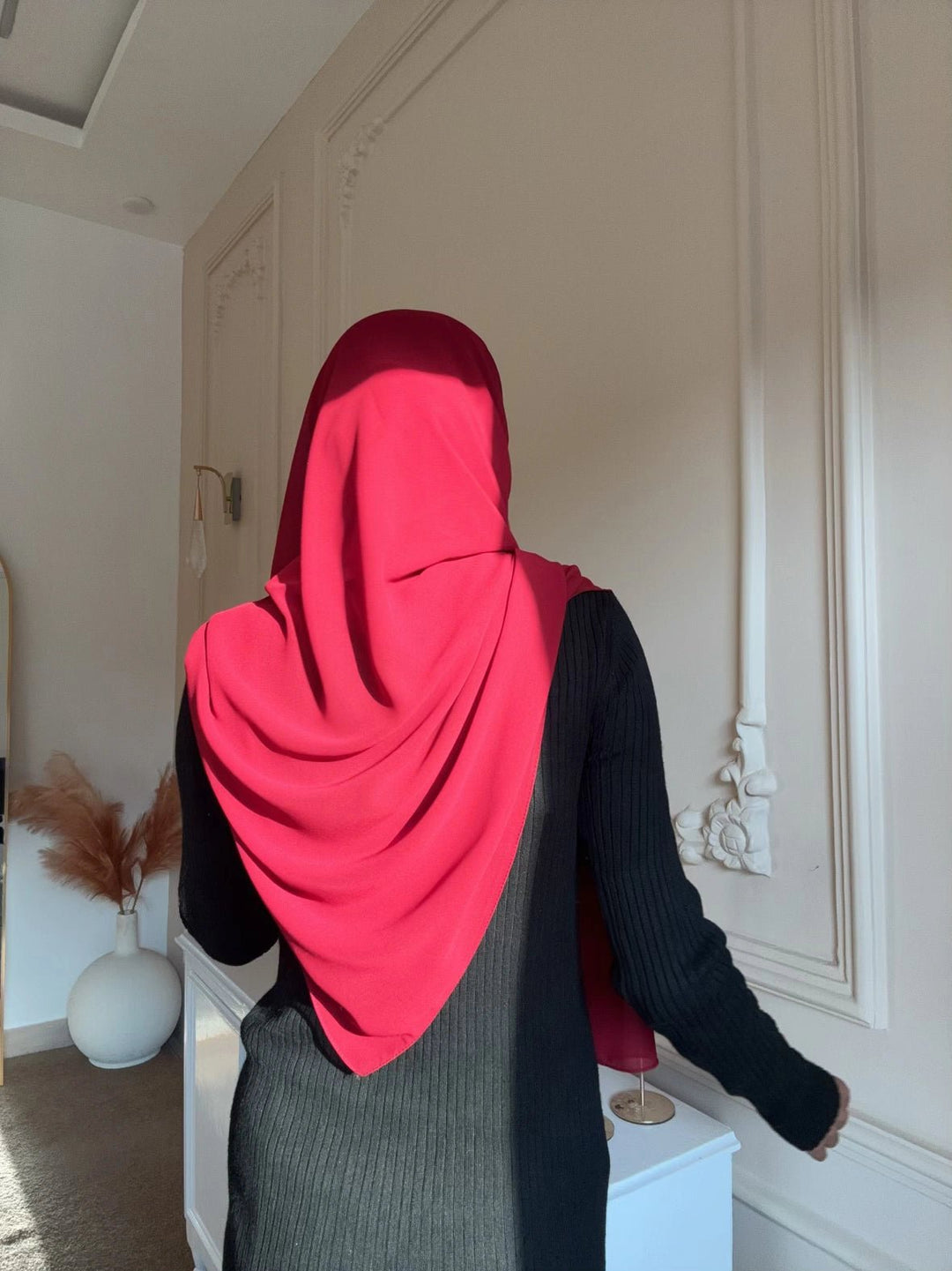 Classic Red Chiffon Hijab - Abaya Elegance