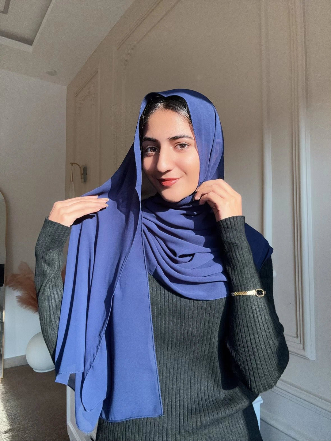 Deep Blue Chiffon Hijab - Abaya Elegance