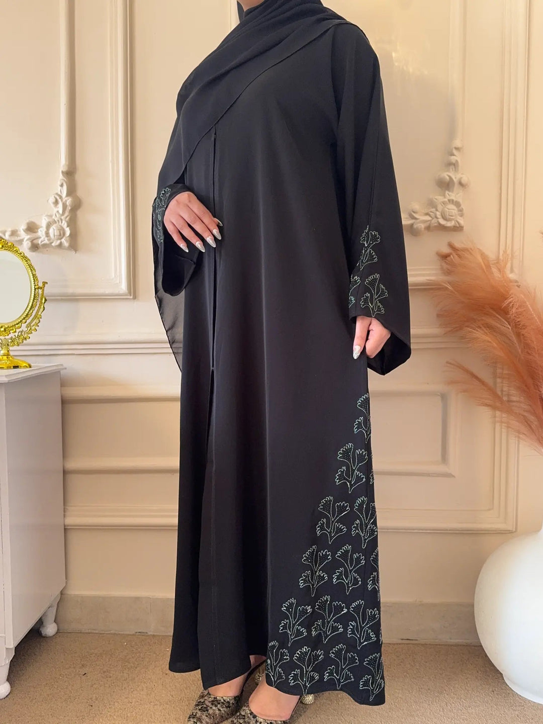 Elegant Black Front Open Abaya with Leaf Detailing - Abaya Elegance