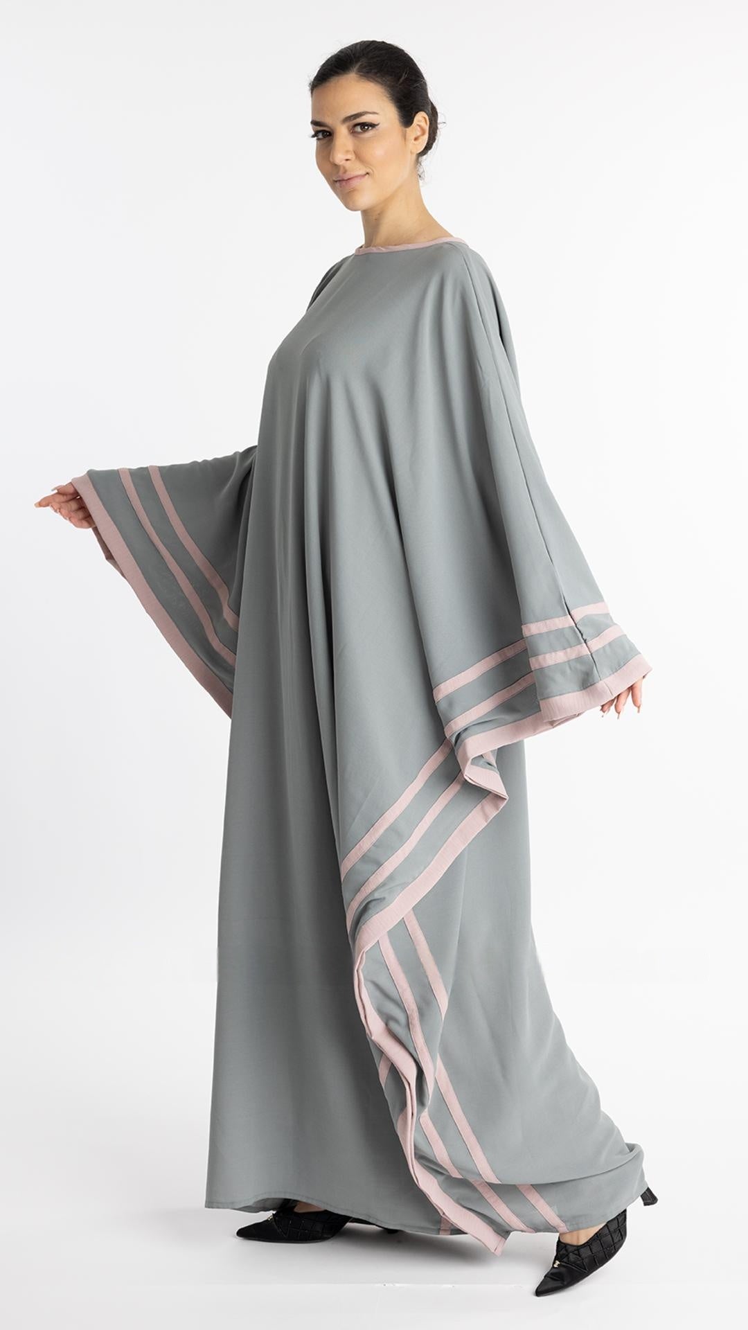 Elegant Chrome Grey Kaftan Abaya - Abaya Elegance