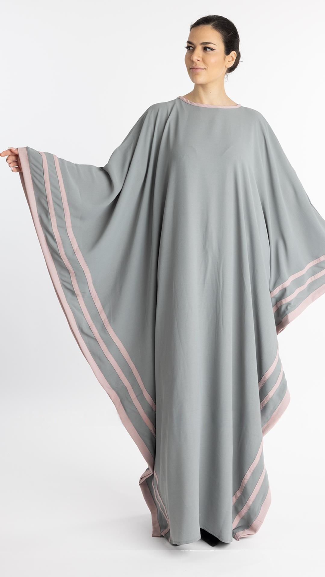 Elegant Chrome Grey Kaftan Abaya - Abaya Elegance