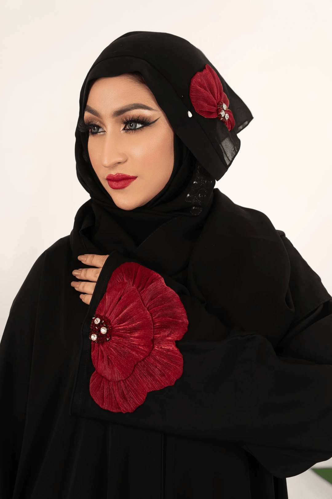Elegant Evening Abaya for Contemporary Modest Wear - Abaya Elegance