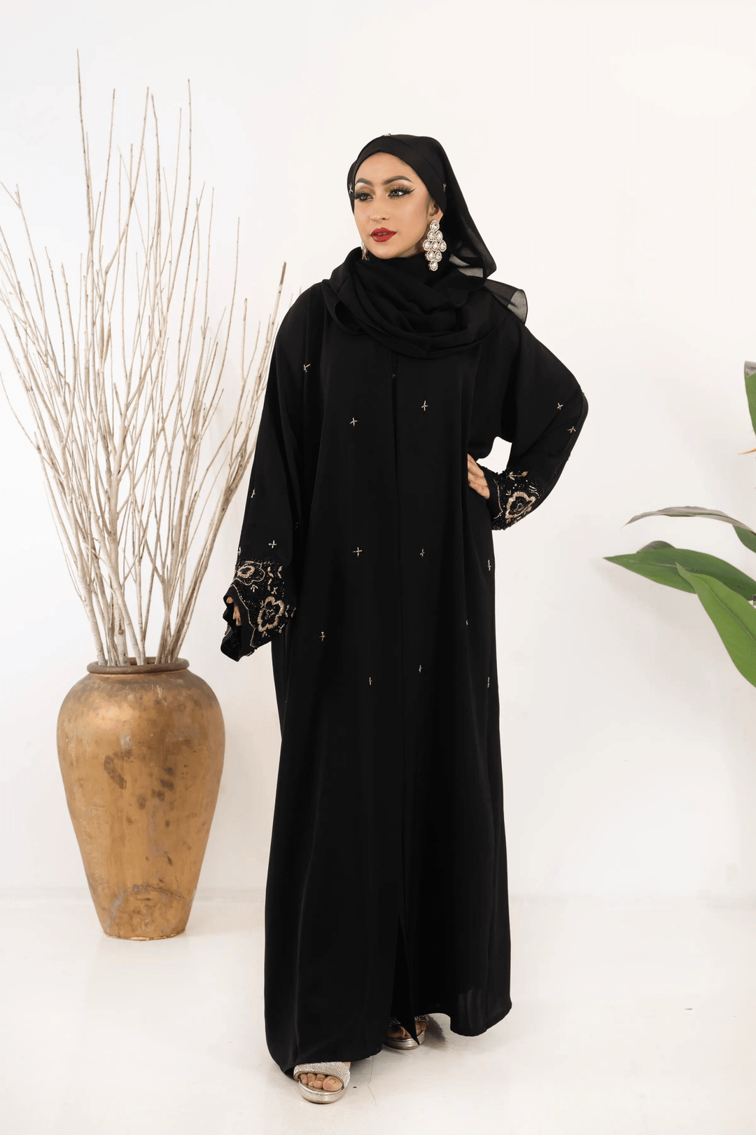 Luxury Dubai Handicraft Abaya for Women – Elegant Modest Wear - Abaya Elegance