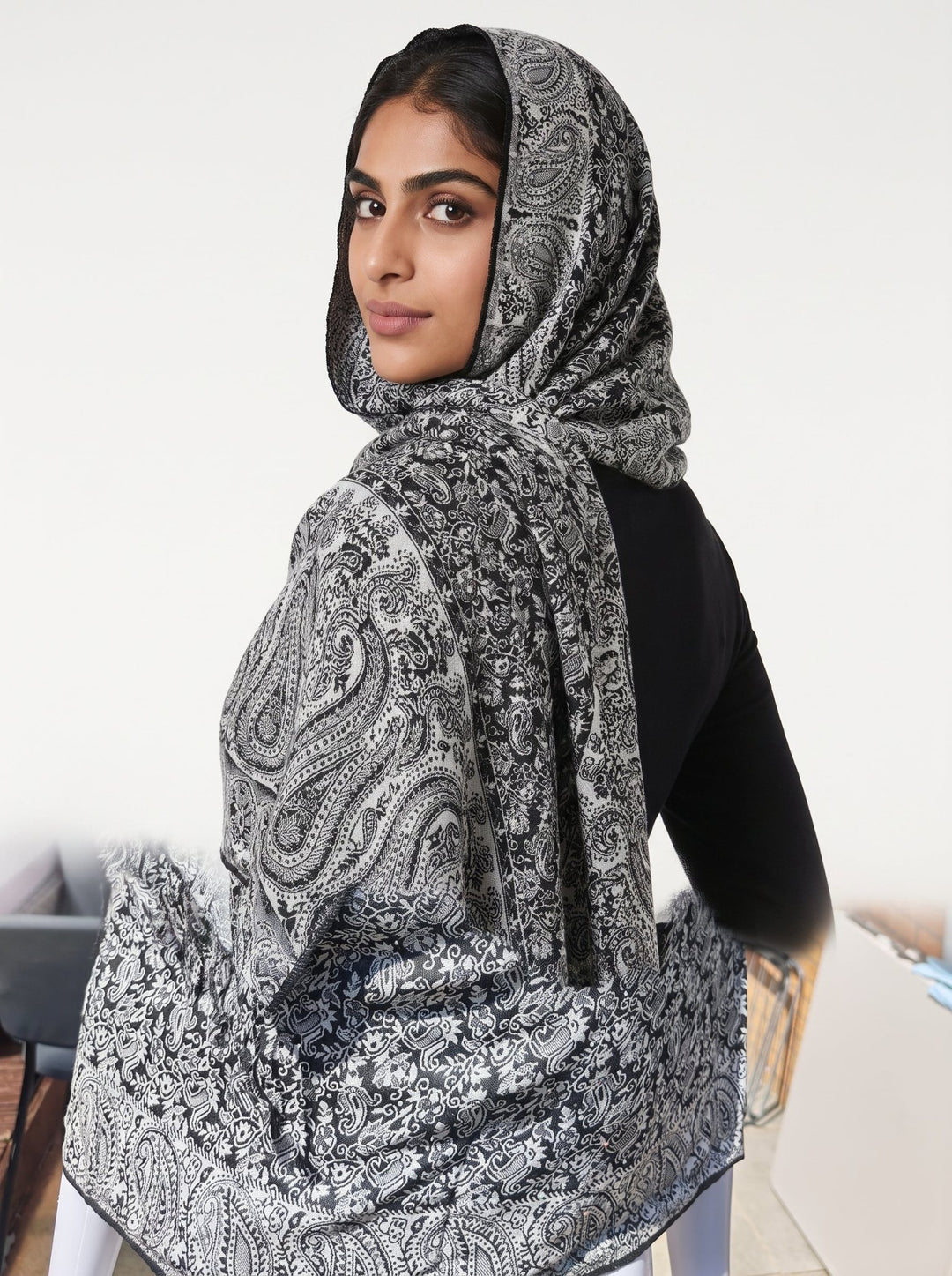Luxury Kashmiri Paisley Shawl – Midnight Silver | Reversible Soft Sparkle Hijab Wrap - Abaya Elegance