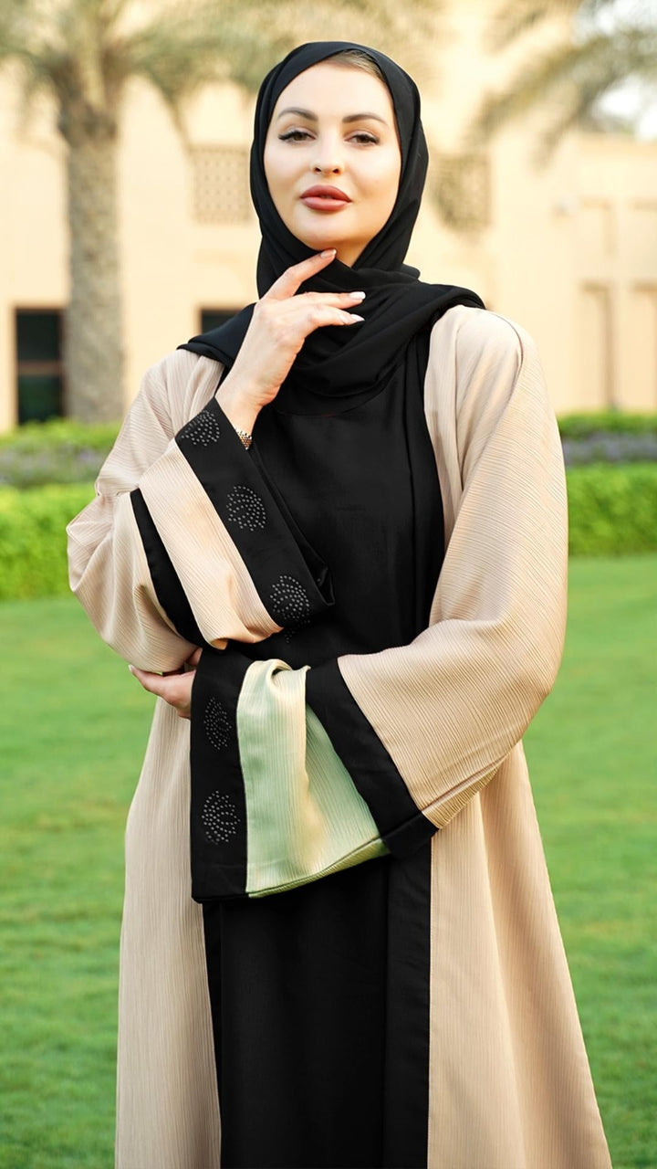 Nida Matte Black Abaya with an Attached Cream Shrug - Abaya Elegance