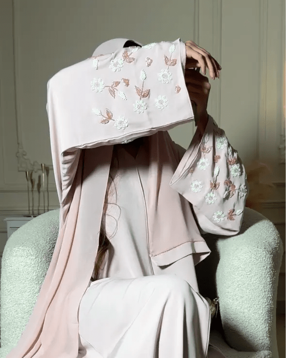 Soft Blush Pink Floral Embroidered Sleeve Abaya - Abaya Elegance
