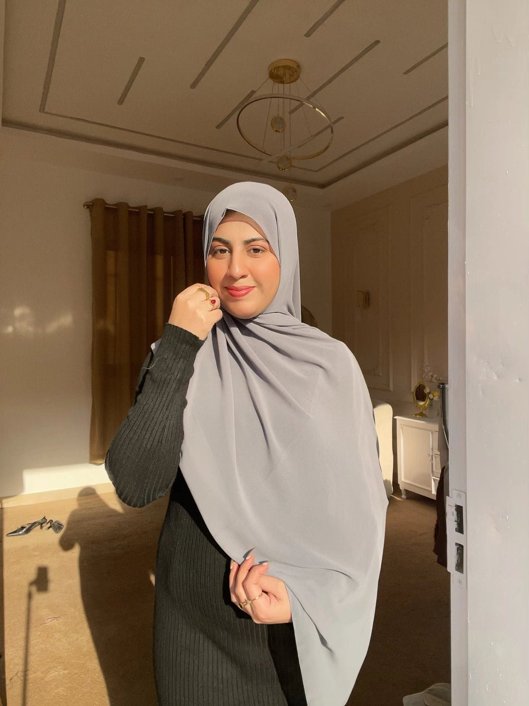 Soft Grey Chiffon Hijab - Abaya Elegance