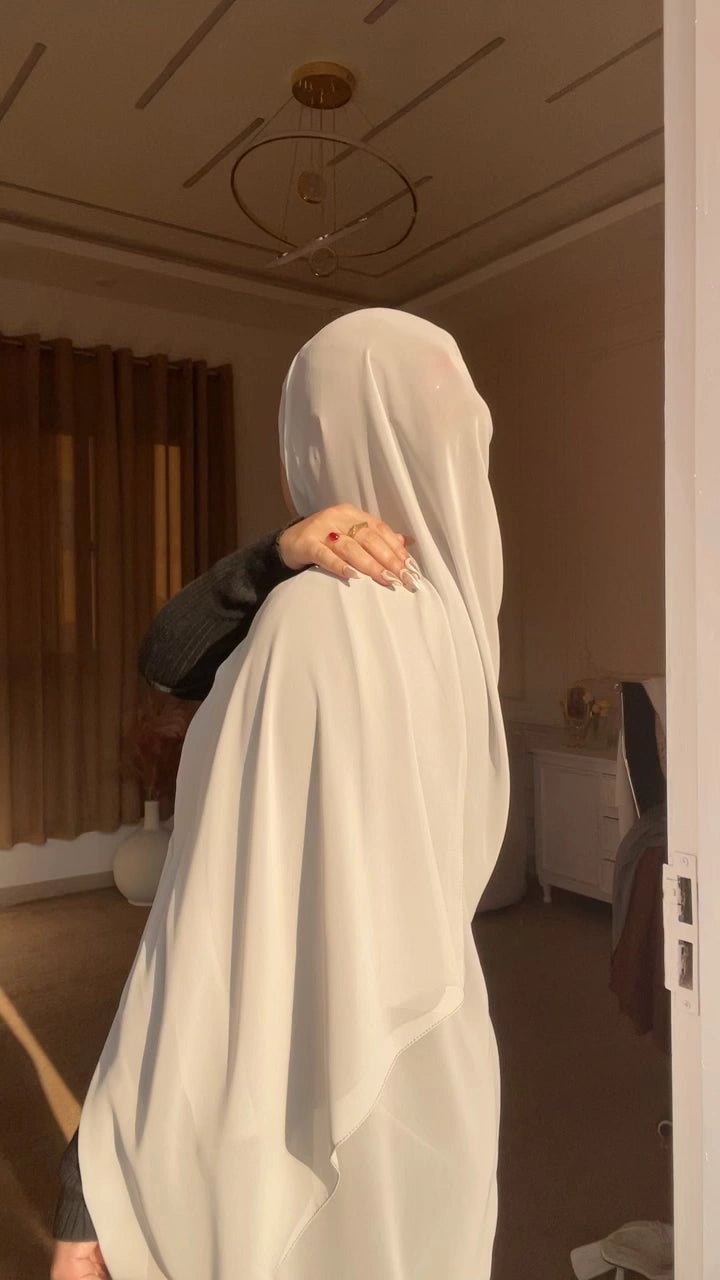 Soft Ivory Chiffon Hijab - Abaya Elegance